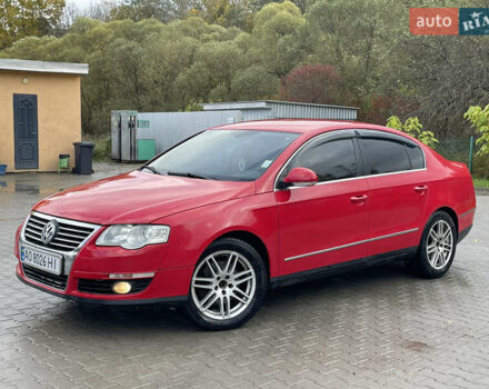 Красный Фольксваген Пассат, объемом двигателя 1.9 л и пробегом 308 тыс. км за 5000 $, фото 6 на Automoto.ua