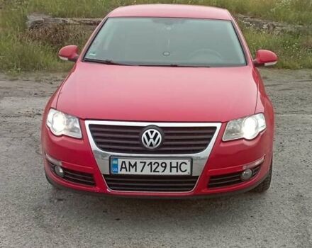 Красный Фольксваген Пассат, объемом двигателя 2 л и пробегом 254 тыс. км за 7999 $, фото 3 на Automoto.ua