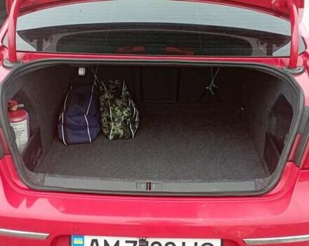 Красный Фольксваген Пассат, объемом двигателя 2 л и пробегом 254 тыс. км за 7999 $, фото 14 на Automoto.ua