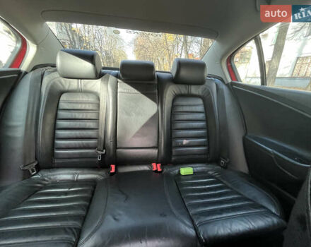 Красный Фольксваген Пассат, объемом двигателя 1.39 л и пробегом 259 тыс. км за 7100 $, фото 11 на Automoto.ua