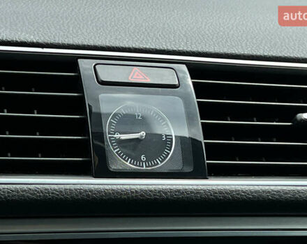 Червоний Фольксваген Пассат, об'ємом двигуна 2.5 л та пробігом 174 тис. км за 10300 $, фото 15 на Automoto.ua