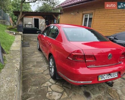 Красный Фольксваген Пассат, объемом двигателя 1.97 л и пробегом 273 тыс. км за 10900 $, фото 4 на Automoto.ua