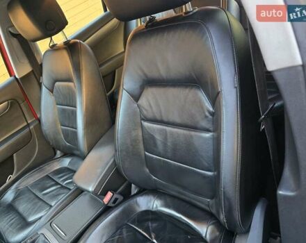 Красный Фольксваген Пассат, объемом двигателя 1.97 л и пробегом 273 тыс. км за 10900 $, фото 9 на Automoto.ua