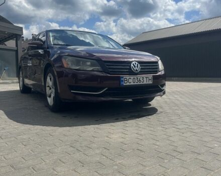 Красный Фольксваген Пассат, объемом двигателя 2.5 л и пробегом 214 тыс. км за 7750 $, фото 2 на Automoto.ua