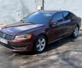Красный Фольксваген Пассат, объемом двигателя 2.5 л и пробегом 200 тыс. км за 8200 $, фото 1 на Automoto.ua