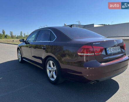 Червоний Фольксваген Пассат, об'ємом двигуна 2.5 л та пробігом 290 тис. км за 8800 $, фото 6 на Automoto.ua