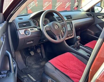 Красный Фольксваген Пассат, объемом двигателя 2.48 л и пробегом 122 тыс. км за 9500 $, фото 20 на Automoto.ua