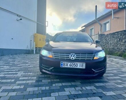 Червоний Фольксваген Пассат, об'ємом двигуна 2.5 л та пробігом 262 тис. км за 8499 $, фото 4 на Automoto.ua