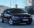 Красный Фольксваген Пассат, объемом двигателя 2.48 л и пробегом 246 тыс. км за 8899 $, фото 1 на Automoto.ua