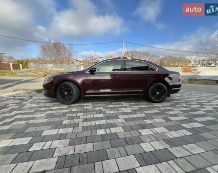 Червоний Фольксваген Пассат, об'ємом двигуна 2.5 л та пробігом 262 тис. км за 8499 $, фото 10 на Automoto.ua
