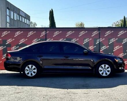 Красный Фольксваген Пассат, объемом двигателя 2.48 л и пробегом 122 тыс. км за 9500 $, фото 3 на Automoto.ua