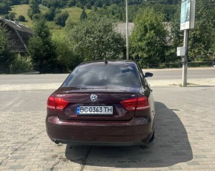 Красный Фольксваген Пассат, объемом двигателя 2.5 л и пробегом 214 тыс. км за 7750 $, фото 4 на Automoto.ua