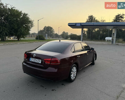 Красный Фольксваген Пассат, объемом двигателя 2.48 л и пробегом 256 тыс. км за 8100 $, фото 4 на Automoto.ua
