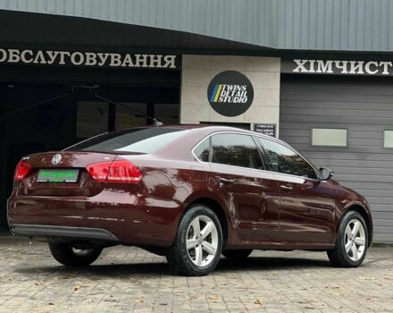 Красный Фольксваген Пассат, объемом двигателя 2.5 л и пробегом 70 тыс. км за 9900 $, фото 6 на Automoto.ua