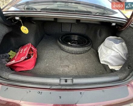 Червоний Фольксваген Пассат, об'ємом двигуна 2.5 л та пробігом 262 тис. км за 8499 $, фото 23 на Automoto.ua