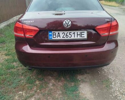 Червоний Фольксваген Пассат, об'ємом двигуна 1.8 л та пробігом 185 тис. км за 12000 $, фото 8 на Automoto.ua