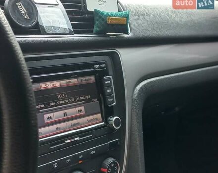 Червоний Фольксваген Пассат, об'ємом двигуна 2.5 л та пробігом 328 тис. км за 9450 $, фото 3 на Automoto.ua