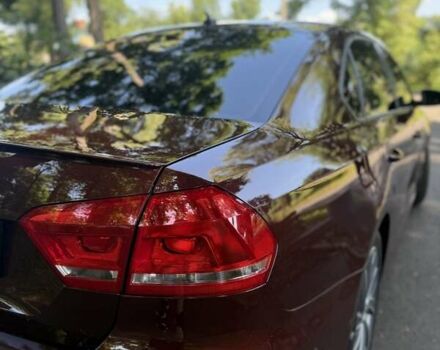 Червоний Фольксваген Пассат, об'ємом двигуна 2.5 л та пробігом 150 тис. км за 11999 $, фото 15 на Automoto.ua