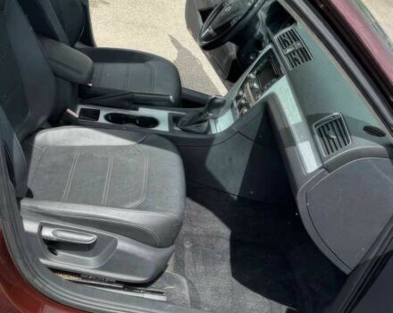 Красный Фольксваген Пассат, объемом двигателя 2 л и пробегом 83 тыс. км за 12100 $, фото 4 на Automoto.ua