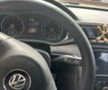 Червоний Фольксваген Пассат, об'ємом двигуна 2.5 л та пробігом 236 тис. км за 8800 $, фото 10 на Automoto.ua
