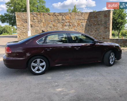 Червоний Фольксваген Пассат, об'ємом двигуна 1.8 л та пробігом 175 тис. км за 8999 $, фото 6 на Automoto.ua