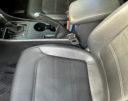 Червоний Фольксваген Пассат, об'ємом двигуна 1.8 л та пробігом 150 тис. км за 10200 $, фото 6 на Automoto.ua