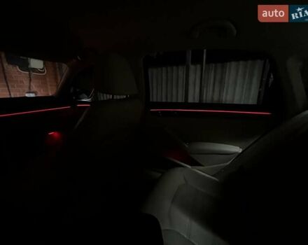 Красный Фольксваген Пассат, объемом двигателя 1.8 л и пробегом 182 тыс. км за 12500 $, фото 15 на Automoto.ua