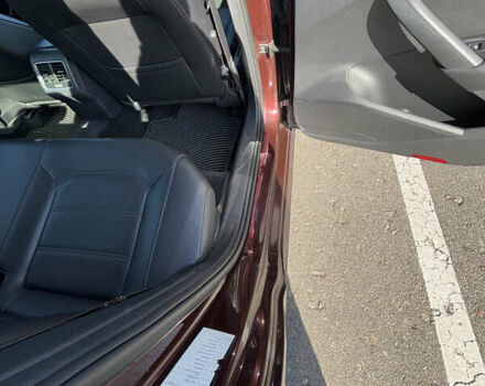 Красный Фольксваген Пассат, объемом двигателя 2.5 л и пробегом 264 тыс. км за 8999 $, фото 23 на Automoto.ua