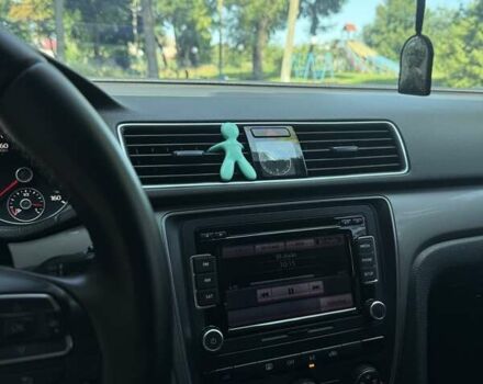 Червоний Фольксваген Пассат, об'ємом двигуна 2.5 л та пробігом 150 тис. км за 11999 $, фото 22 на Automoto.ua