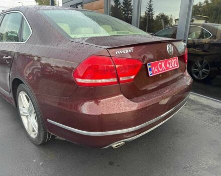 Красный Фольксваген Пассат, объемом двигателя 2 л и пробегом 192 тыс. км за 9750 $, фото 6 на Automoto.ua