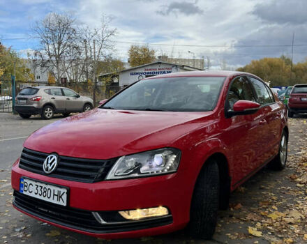 Фольксваген Пассат 2013 в Львове на Automoto.ua Красный Фольксваген Пассат, объемом двигателя 1.4 л и пробегом 268 тыс. км за 8200 $, фото 1 на Automoto.ua