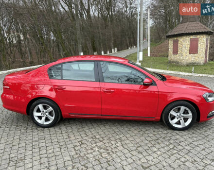 Красный Фольксваген Пассат, объемом двигателя 1.6 л и пробегом 260 тыс. км за 8800 $, фото 14 на Automoto.ua