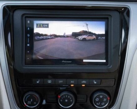 Красный Фольксваген Пассат, объемом двигателя 3.6 л и пробегом 88 тыс. км за 2800 $, фото 6 на Automoto.ua