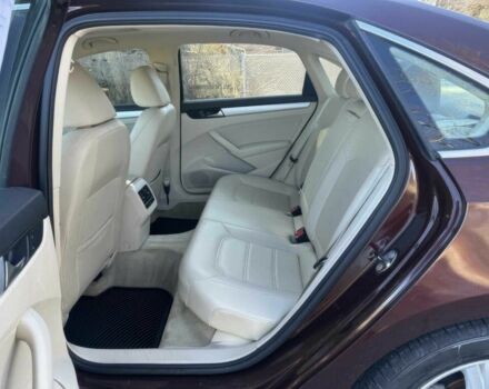 Красный Фольксваген Пассат, объемом двигателя 2 л и пробегом 81 тыс. км за 1250 $, фото 7 на Automoto.ua