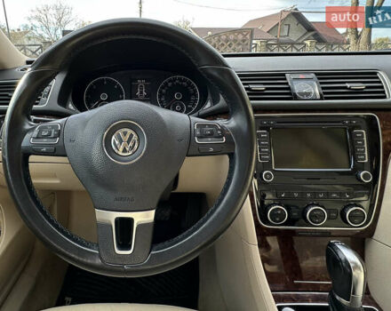 Червоний Фольксваген Пассат, об'ємом двигуна 1.9 л та пробігом 283 тис. км за 11250 $, фото 29 на Automoto.ua