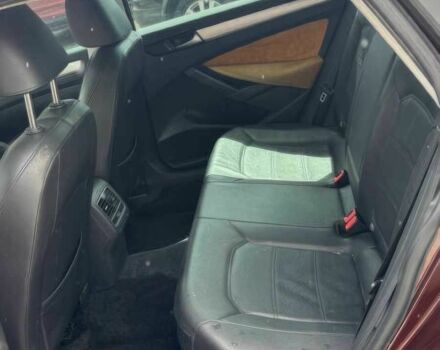 Красный Фольксваген Пассат, объемом двигателя 2 л и пробегом 83 тыс. км за 12100 $, фото 9 на Automoto.ua