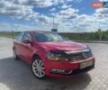 Красный Фольксваген Пассат, объемом двигателя 2 л и пробегом 169 тыс. км за 10000 $, фото 2 на Automoto.ua