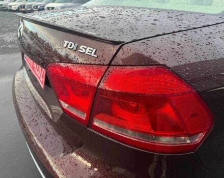 Красный Фольксваген Пассат, объемом двигателя 2 л и пробегом 192 тыс. км за 9750 $, фото 8 на Automoto.ua