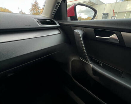 Фольксваген Пассат 2013 в Львове на Automoto.ua Красный Фольксваген Пассат, объемом двигателя 1.4 л и пробегом 268 тыс. км за 8200 $, фото 19 на Automoto.ua