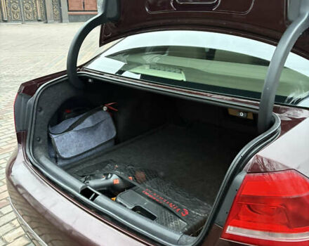 Красный Фольксваген Пассат, объемом двигателя 1.97 л и пробегом 220 тыс. км за 9700 $, фото 25 на Automoto.ua