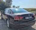 Красный Фольксваген Пассат, объемом двигателя 2.5 л и пробегом 190 тыс. км за 11200 $, фото 10 на Automoto.ua