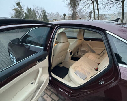 Красный Фольксваген Пассат, объемом двигателя 1.97 л и пробегом 220 тыс. км за 9700 $, фото 24 на Automoto.ua