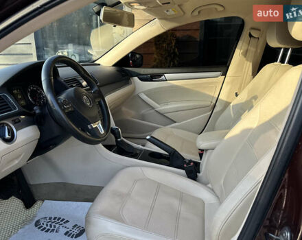 Червоний Фольксваген Пассат, об'ємом двигуна 1.8 л та пробігом 134 тис. км за 9850 $, фото 23 на Automoto.ua