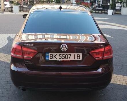 Червоний Фольксваген Пассат, об'ємом двигуна 1.8 л та пробігом 153 тис. км за 10700 $, фото 1 на Automoto.ua