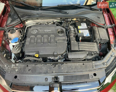 Красный Фольксваген Пассат, объемом двигателя 2 л и пробегом 171 тыс. км за 13500 $, фото 13 на Automoto.ua