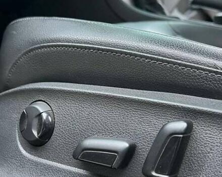 Красный Фольксваген Пассат, объемом двигателя 1.8 л и пробегом 191 тыс. км за 12400 $, фото 17 на Automoto.ua