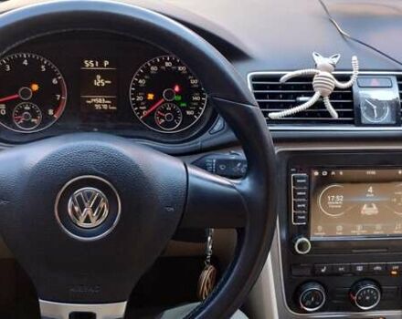 Червоний Фольксваген Пассат, об'ємом двигуна 1.8 л та пробігом 153 тис. км за 10700 $, фото 13 на Automoto.ua