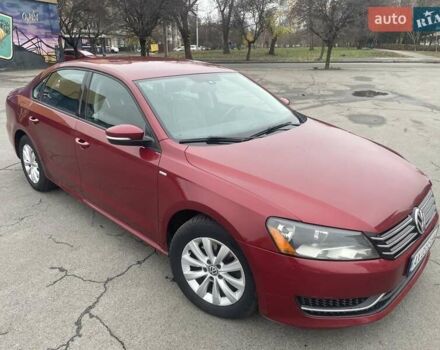 Красный Фольксваген Пассат, объемом двигателя 1.78 л и пробегом 139 тыс. км за 9400 $, фото 12 на Automoto.ua