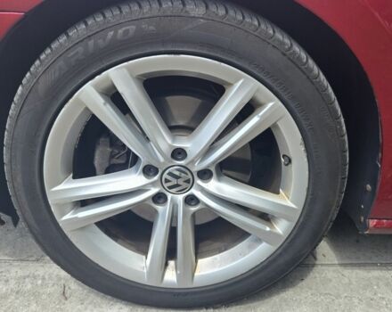 Красный Фольксваген Пассат, объемом двигателя 1.8 л и пробегом 175 тыс. км за 9000 $, фото 11 на Automoto.ua