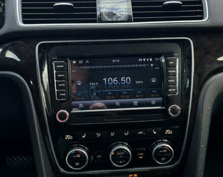 Красный Фольксваген Пассат, объемом двигателя 2 л и пробегом 250 тыс. км за 10750 $, фото 14 на Automoto.ua